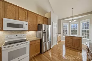 1378 The Crossing Dr, Rock Hill, SC 29732 - Photo 10