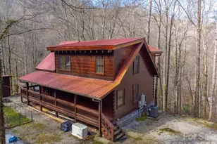 170 Wilkes Rd, Bryson City, NC 28713 - Photo 2
