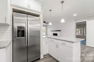 34886 Locust Ln, New London, NC 28127 - Photo 16