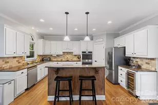 11106 Brush Hollow Rd, Matthews, NC 28105 - Photo 4