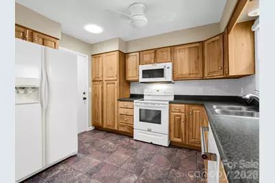 31 Deer Run Drive, Asheville, NC 28803 - Photo 10