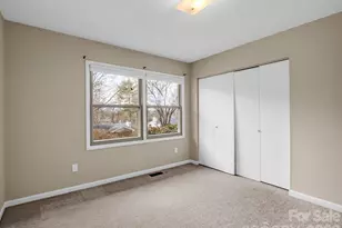 31 Deer Run Dr, Asheville, NC 28803 - Photo 18