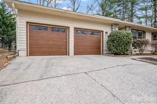 31 Deer Run Dr, Asheville, NC 28803 - Photo 34