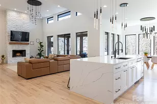 16 Cambridge Dr, Candler, NC 28715 - Photo 20