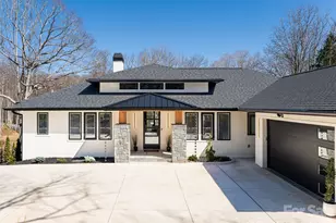 16 Cambridge Dr, Candler, NC 28715 - Photo 2