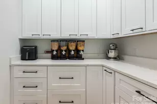 16 Cambridge Dr, Candler, NC 28715 - Photo 22