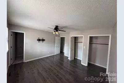 1511 Old Carriage Drive, Newton, NC 28658 - Photo 8