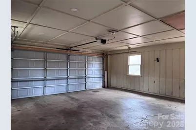 1511 Old Carriage Drive, Newton, NC 28658 - Photo 22