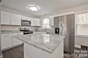 1404 Nottingham Rd, Kannapolis, NC 28081 - Photo 8