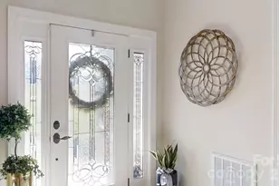 2400 Carriage Ln, Lincolnton, NC 28092 - Photo 6