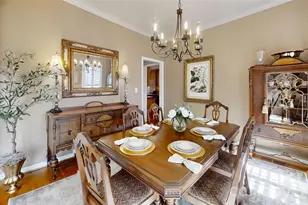 2400 Carriage Ln, Lincolnton, NC 28092 - Photo 8