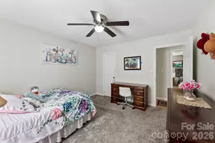 708 Peregrine Ct, Gastonia, NC 28056 - Photo 16