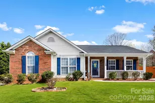 708 Peregrine Ct, Gastonia, NC 28056 - Photo 1