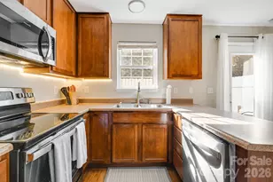 49 Farington Cir, Fletcher, NC 28732 - Photo 14