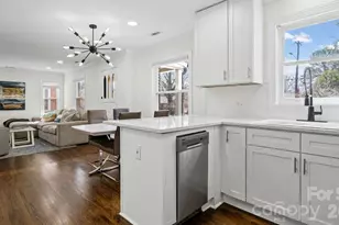 3136 Mathis Dr, Charlotte, NC 28208 - Photo 10