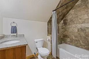 364 Lee St, Sylva, NC 28779 - Photo 42