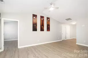 7200 Petal Ct, Charlotte, NC 28227 - Photo 8