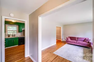 3518 Donovan Pl, Charlotte, NC 28215 - Photo 6