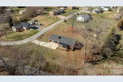 228 Holly Street, Hudson, NC 28638 - Photo 26