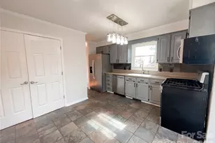 973 Pleasant Ridge Rd, Fort Mill, SC 29715 - Photo 2