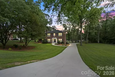 5811 Gettysburg Drive NW, Concord, NC 28027 - Photo 2