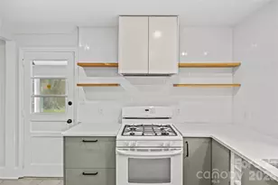 1227 Tarrington Ave, Charlotte, NC 28205 - Photo 20