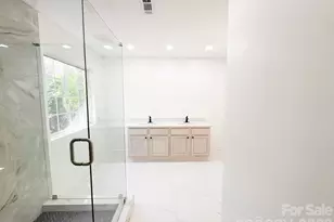 12224 Sutters Hill Ct, Charlotte, NC 28269 - Photo 24