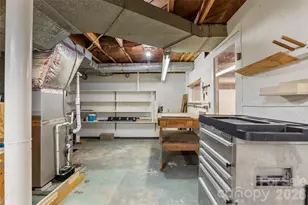 3123 Cheryl Dr, Hendersonville, NC 28792 - Photo 34