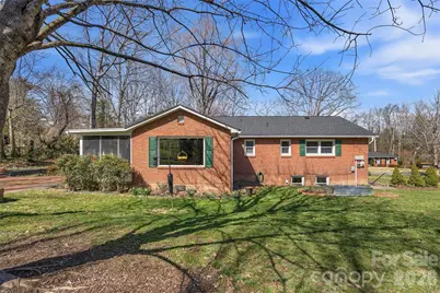 3123 Cheryl Drive, Hendersonville, NC 28792 - Photo 4