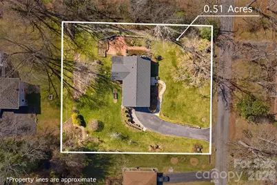 3123 Cheryl Drive, Hendersonville, NC 28792 - Photo 6