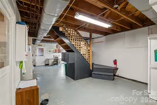 3123 Cheryl Dr, Hendersonville, NC 28792 - Photo 32