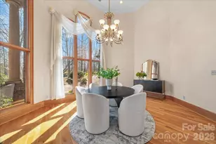 1043 Rolling Green Dr, Newton, NC 28658 - Photo 12