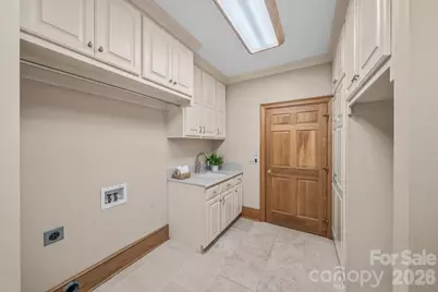 1043 Rolling Green Drive, Newton, NC 28658 - Photo 24