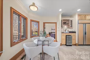 1043 Rolling Green Dr, Newton, NC 28658 - Photo 16