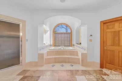 1043 Rolling Green Drive, Newton, NC 28658 - Photo 22