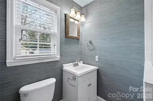 4508 Bradbury Dr, Charlotte, NC 28209 - Photo 18