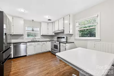 4508 Bradbury Drive, Charlotte, NC 28209 - Photo 4