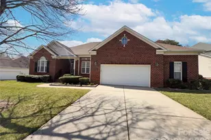 7700 Sedgebrook Dr E, Stanley, NC 28164 - Photo 2