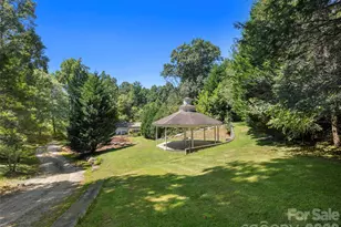 4901 Brevard Rd, Horse Shoe, NC 28742 - Photo 30