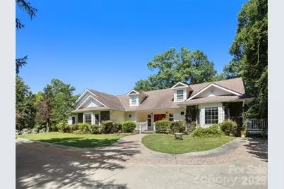 4901 Brevard Road, Horse Shoe, NC 28742 - Photo 2