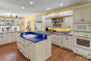 4901 Brevard Rd, Horse Shoe, NC 28742 - Photo 8