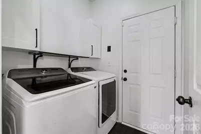 9152 Snow Hill Court, Charlotte, NC 28269 - Photo 28