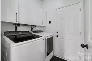 9152 Snow Hill Ct, Charlotte, NC 28269 - Photo 28