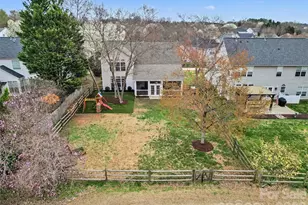 9152 Snow Hill Ct, Charlotte, NC 28269 - Photo 36