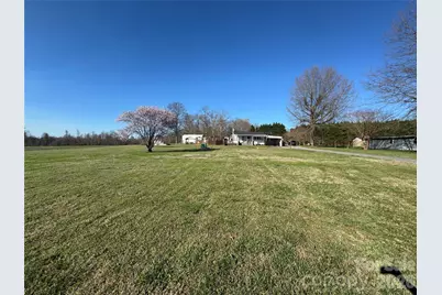 824 Baxter Road, Cherryville, NC 28021 - Photo 2