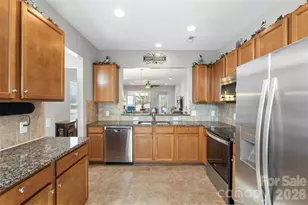 20237 Dovekie Ln, Fort Mill, SC 29707 - Photo 4