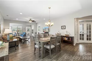 20237 Dovekie Ln, Fort Mill, SC 29707 - Photo 2