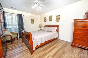 5320 Harris Cove Dr, Charlotte, NC 28269 - Photo 20