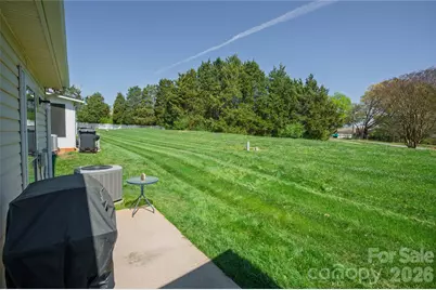 5320 Harris Cove Drive, Charlotte, NC 28269 - Photo 8