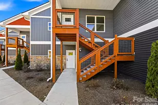 143 Carver St, Brevard, NC 28712 - Photo 1